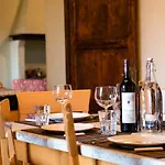 Tenuta Di Podere Raspollino ファームステイ *